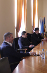 img-4446.jpg img-4446.jpg